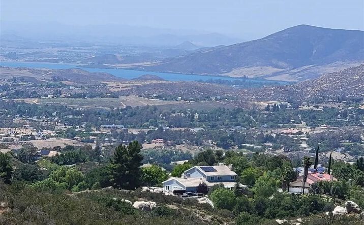 Pictures of Land property located at Via View, Temecula, CA 92592 for sales - image #1