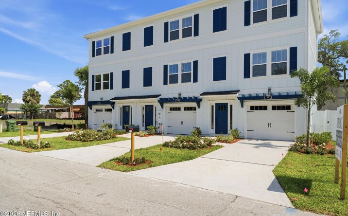 Pictures of Multifamily, Land property located at 1304- 1312 1ST Avenue N 1304 #1304, 1308, 1312, Jacksonville Beach, FL 32250 for sales - image #1