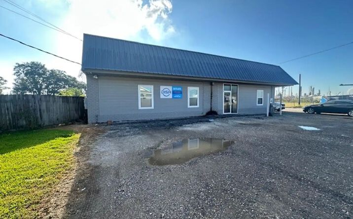 Pictures of Retail, Office, Industrial property located at 720 Goodhope Street, Norco, LA 70079 for sales - image #1