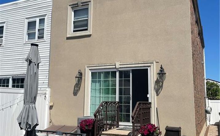 Pictures of Multifamily property located at 281 Hillman Ave, Staten Island, NY 10314 for sales - image #1