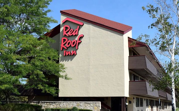 Pictures of Hospitality property located at 6614 Thompson Rd, Syracuse, NY 13206 for sales - image #1