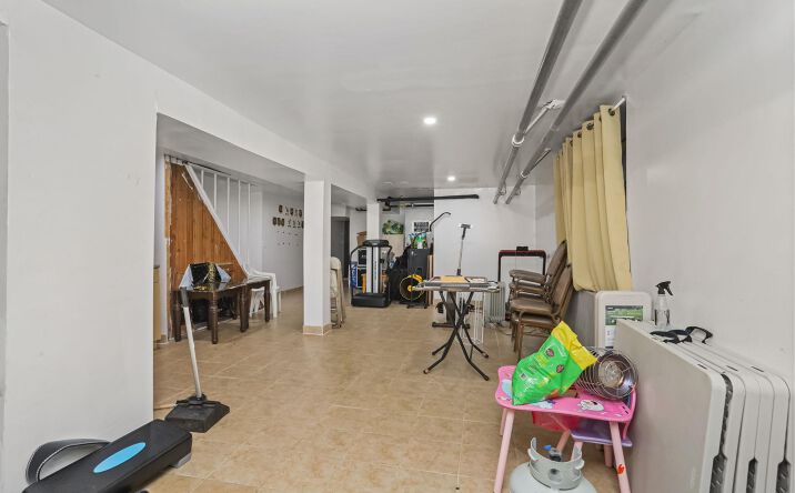 Pictures of Multifamily property located at 1955 Andrews Ave S, Bronx, NY 10453 for sales - image #1