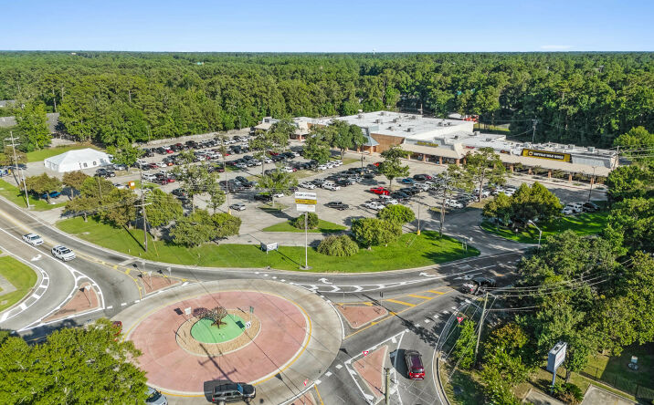 Pictures of Retail property located at 803-865 Brownswitch Road, Slidell, LA 70458 for sales - image #1