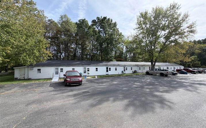 Pictures of Multifamily property located at 1842 Grace Rd, Akron, OH 44312 for sales - image #1