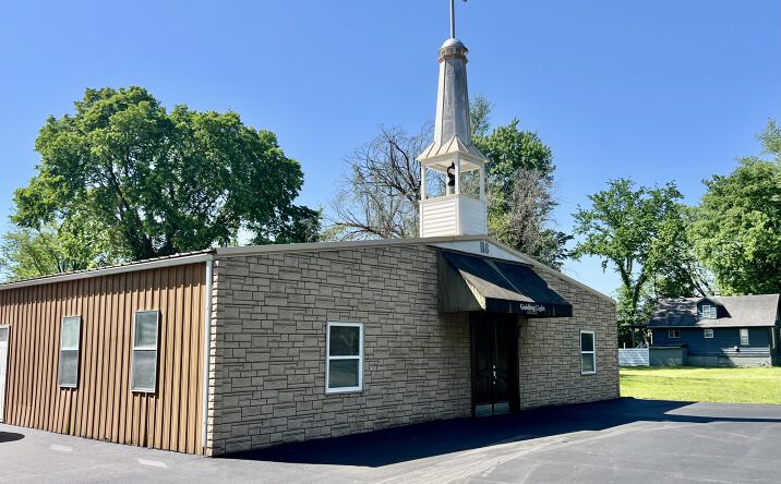 Pictures of Retail property located at 118 North 8th Street, East Carondelet, IL 62240 for sales - image #1