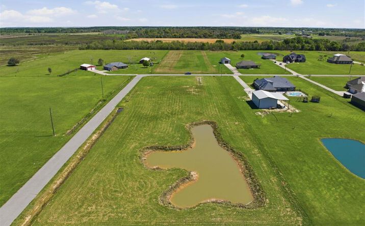 Pictures of Land property located at 23089 E Prairie Way, Iowa, LA 70647 for sales - image #1