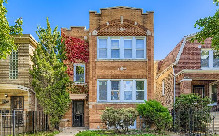 Pictures of Multifamily property located at 7705 S Paulina Street, Chicago, IL 60620 for sales - image #1