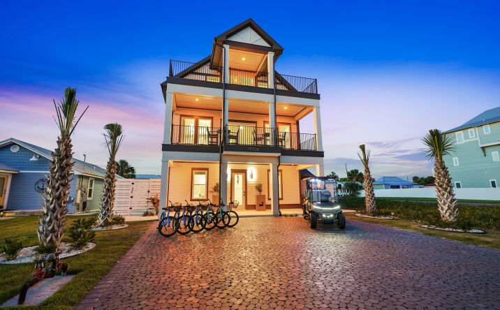 Pictures of Mixed Use property located at 19706 Front Beach Road, Panama City Beach, FL 32413 for sales - image #1
