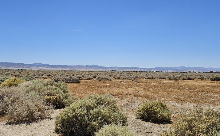 Pictures of Land property located at AVE E13 / VIC 74 STW ANTELOPE ACRES CA 93536, ANTELOPE ACRES, CA 93536 for sales - image #1