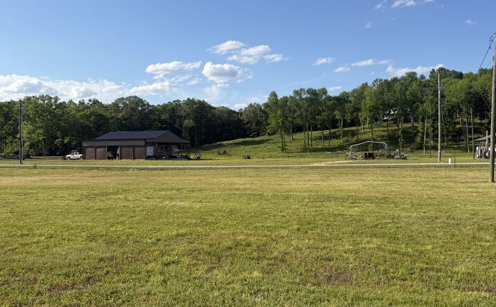 Pictures of Land property located at 0 Dylan Dr Lot 79, Clifton, TN 38425 for sales - image #1