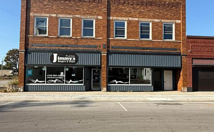 Pictures of Retail, Mixed Use property located at 116 West North Street, Fostoria, OH 44830 for sales - image #1
