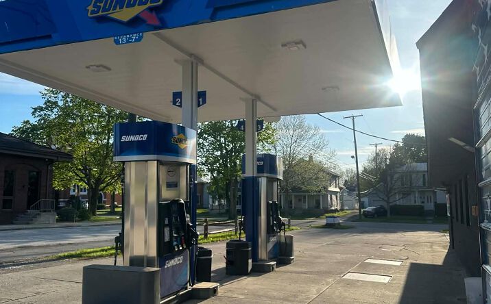 Pictures of Retail property located at 325 North Sandusky Avenue, Upper Sandusky, OH 43351 for sales - image #1