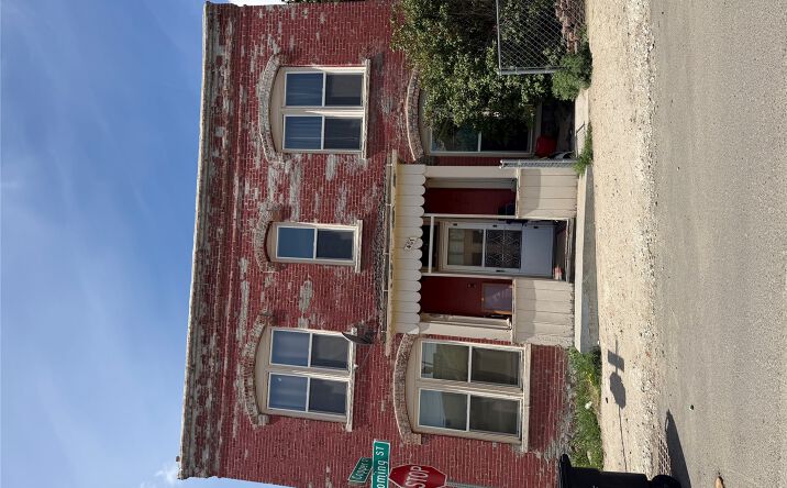 401 N Wyoming Street, BUTTE