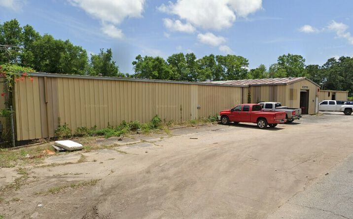 Pictures of Industrial property located at 1326 Border Street, Pensacola, FL 32505 for sales - image #1