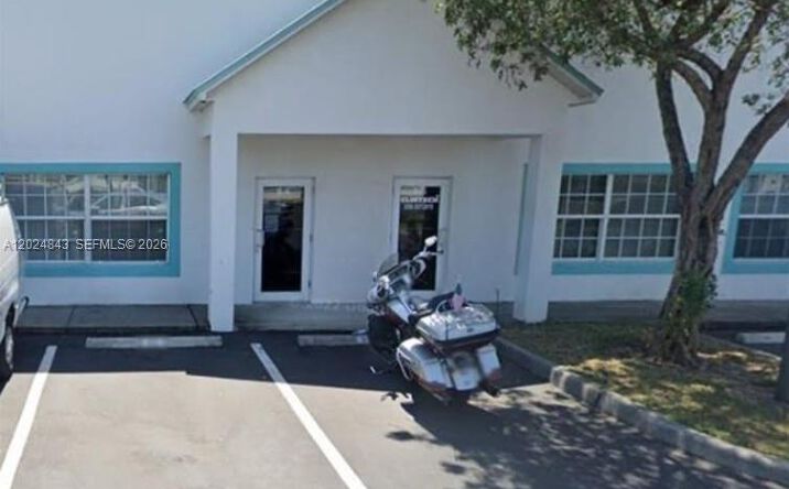 Pictures of Mixed Use property located at 3560 Work DR # 6 #B-6, Fort Myers, FL 33916 for sales - image #1