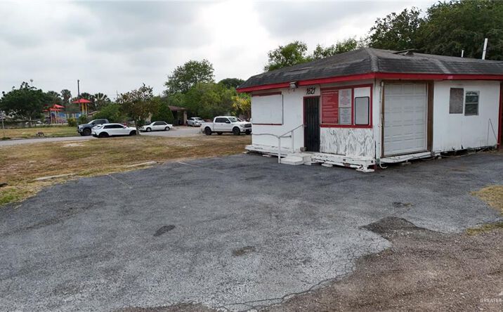 Pictures of Land property located at 1621 E 12th Street, Brownsville, TX 78566 for sales - image #1