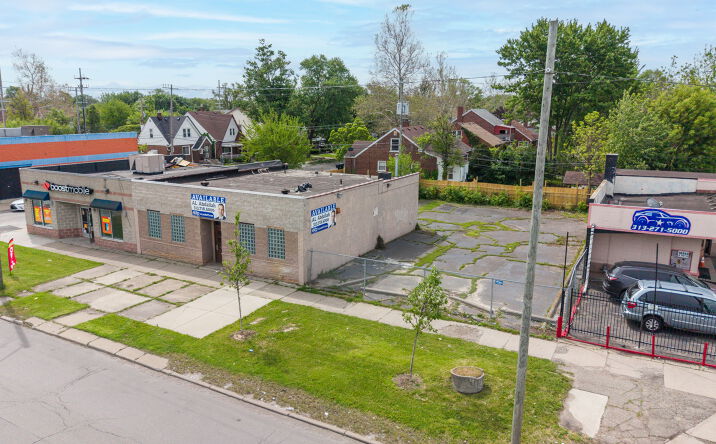Pictures of Retail, Office property located at 18311-18327 W Warren Avenue, Detroit, MI 48228 for sales - image #1