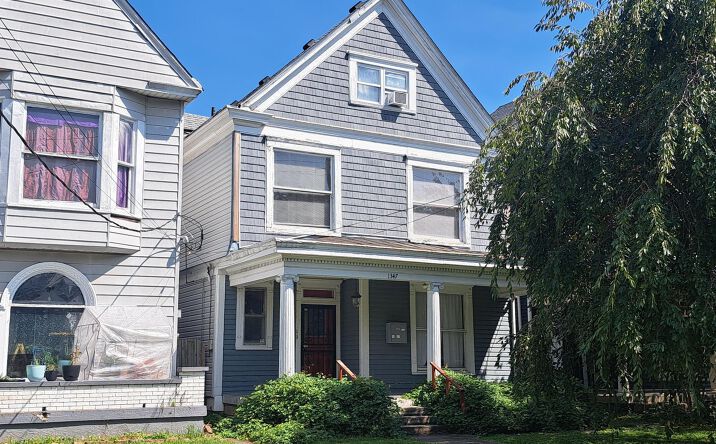 Pictures of Multifamily property located at 1347 S Floyd St, Louisville, KY 40208 for sales - image #1