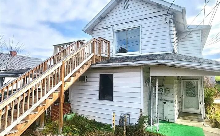 Pictures of Multifamily property located at 670 PARK ST, CALIFORNIA, PA 15419-1409 for sales - image #1