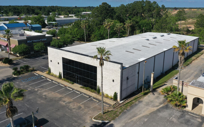 Pictures of Office, Industrial property located at 3839 Gulf Shores Parkway, Gulf Shores, AL 36542 for sales - image #1