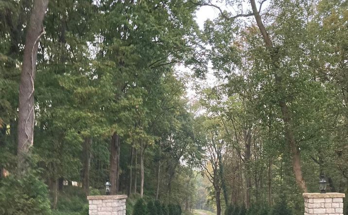 Pictures of Land property located at 7909 Barbour Manor Dr, Louisville, KY 40241 for sales - image #1