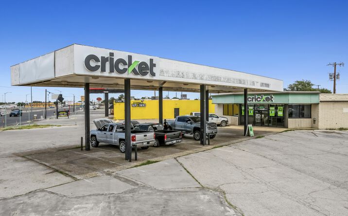 Pictures of Retail property located at 4200 Andrews Highway, Odessa, TX 79762 for sales - image #1