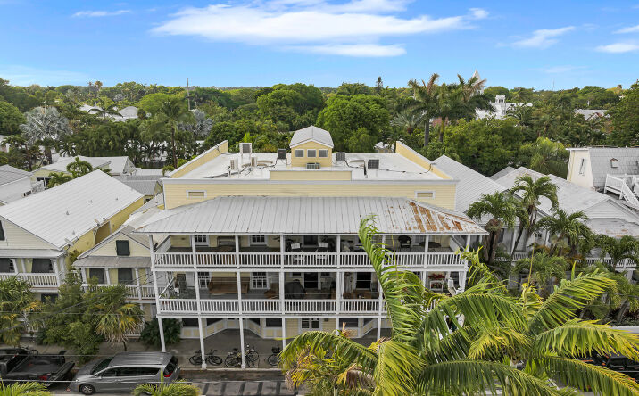 Pictures of Retail, Office, Mixed Use property located at 812 FLEMING ST, KEY WEST, FL 33040-6904 for sales - image #1