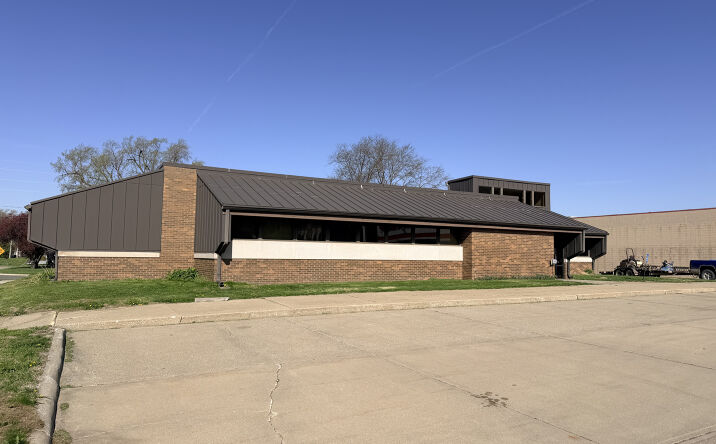 Pictures of Office property located at 303 W 24TH ST, SIOUX CITY, IA 51104-4025 for sales - image #1