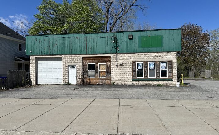 Pictures of Mixed Use property located at 52 Cedar Street, Akron, NY 14001 for sales - image #1
