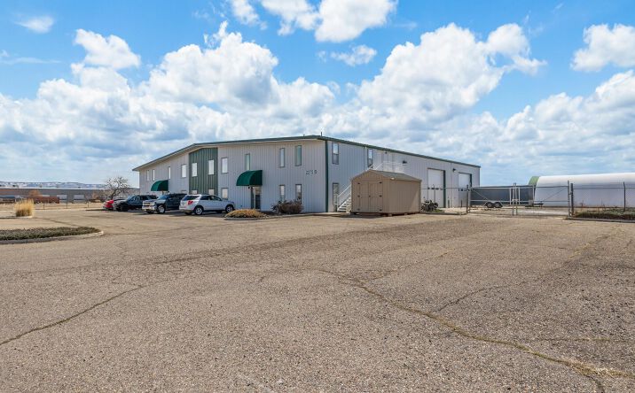 Pictures of Office, Industrial property located at 2275 LOGOS CT, GRAND JUNCTION, CO 81505-9734 for sales - image #1