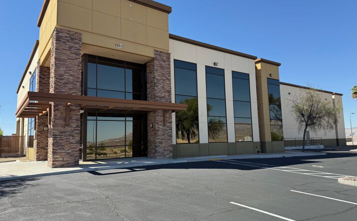 Pictures of Industrial property located at 2540 Landon Drive, Bullhead City, AZ 86429 for sales - image #1
