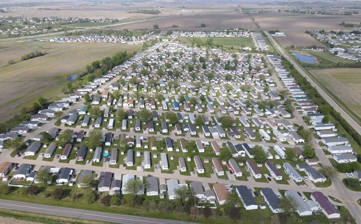 Pictures of Mobile Home Park property located at 100 Hames Street Southwest, Cedar Rapids, IA 52404, 5410 Wabash Street Southwest, Cedar Rapids, IA 52404 for sales - image #1