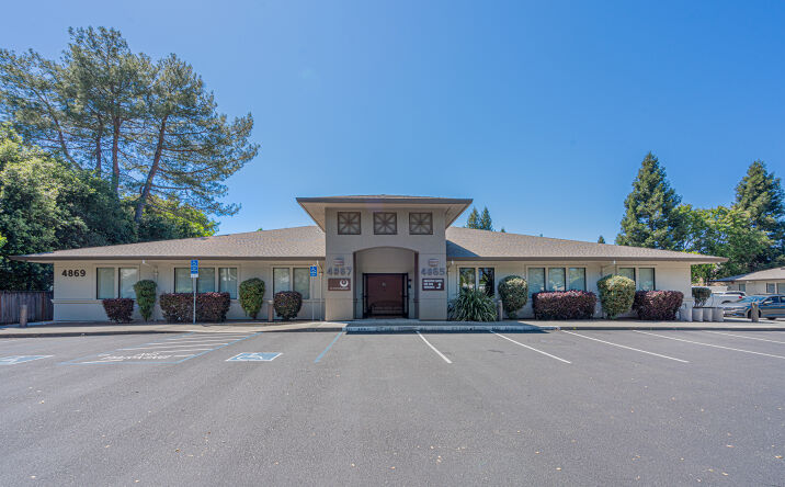 Pictures of Office, Mixed Use property located at 4867 OLD REDWOOD HWY, SANTA ROSA, CA 95403-1415 for sales - image #1
