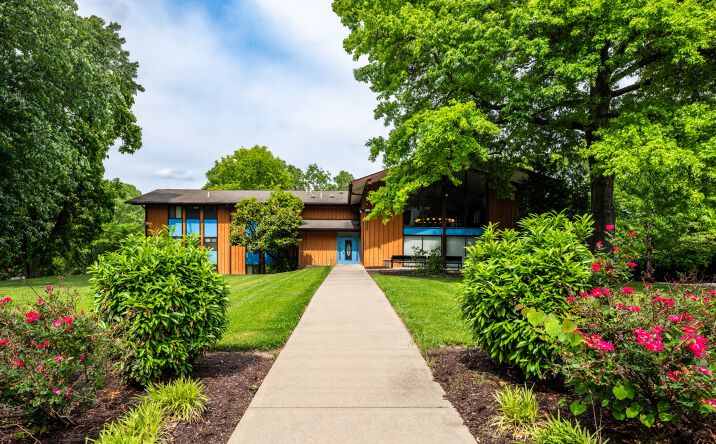 Pictures of Multifamily property located at 3322 Jefferson Avenue, Cincinnati, OH 45220 for sales - image #1