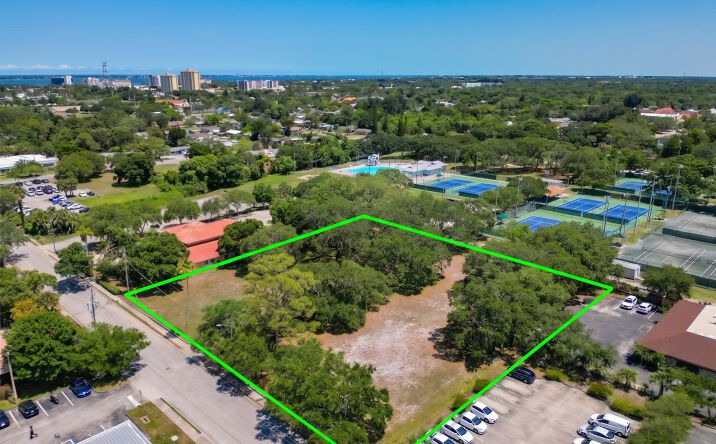 Pictures of Land property located at 107 Silver Palm Avenue, Melbourne, FL 32901 for sales - image #1