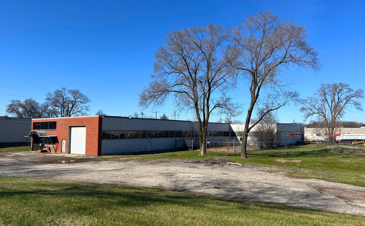 Pictures of Industrial property located at 6667 N Teutonia Ave, Milwaukee, WI 53209 for sales - image #1