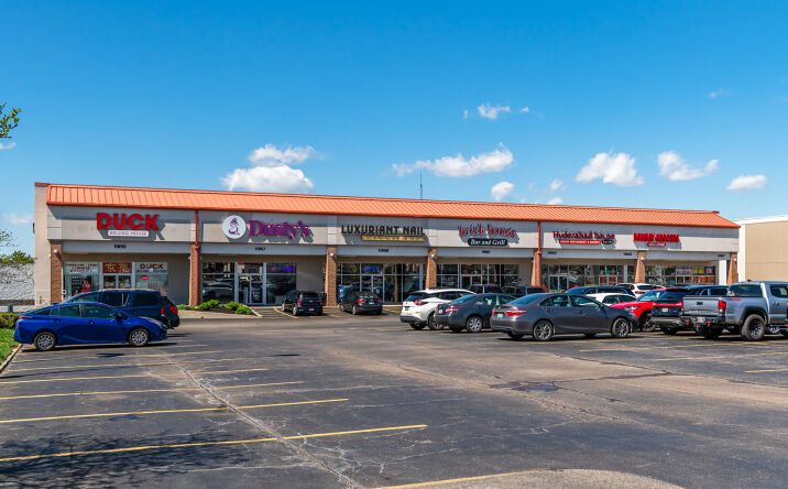 Pictures of Retail property located at 11955 Lebanon Road, Sharonville, OH 45241 for sales - image #1