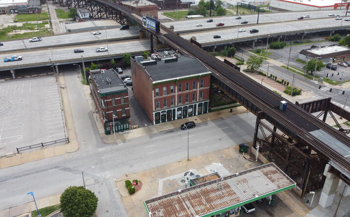 Pictures of Retail, Office, Mixed Use property located at 900 South 4th Street, St. Louis, MO 63102 for sales - image #1