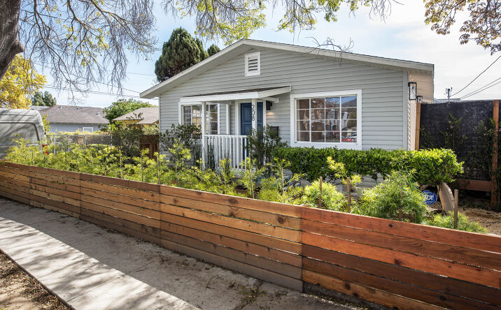 Pictures of Multifamily property located at 208 S. Voluntario St, Santa Barbara, CA 93103 for sales - image #1