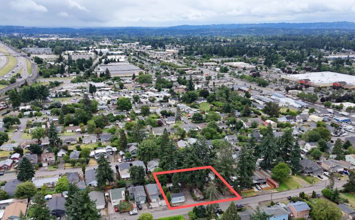 Pictures of Mobile Home Park property located at 8460 Southeast Clatsop Street, Happy Valley, OR 97086 for sales - image #1