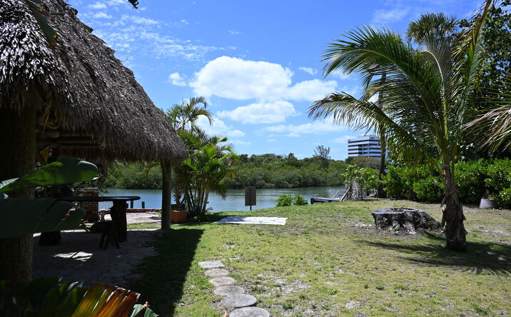 Pictures of Land property located at 18019 North Highway A1A, Jupiter, FL 33477 for sales - image #1