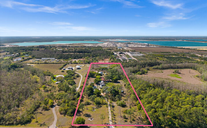 Pictures of Mixed Use, Land, Multifamily property located at 15701 North Mallard Lane, Fort Myers, FL 33913 for sales - image #1