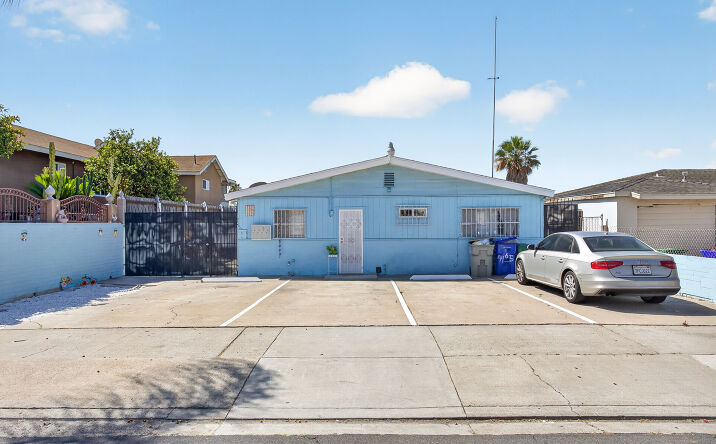 Pictures of Multifamily property located at 4165 Epsilon Street, San Diego, CA 92113 for sales - image #1