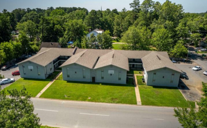 Pictures of Multifamily property located at 818 West 28th Avenue, Pine Bluff, AR 71603 for sales - image #1