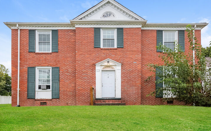 Pictures of Multifamily property located at 517 Willow Street, Mt Airy, NC 27030 for sales - image #1