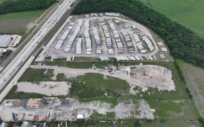 Pictures of Industrial property located at 4725 N INTERSTATE 35, WAXAHACHIE, TX 75165 for sales - image #1