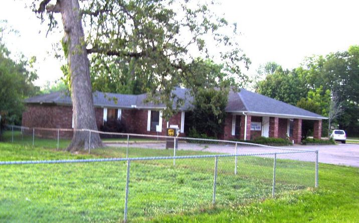 Pictures of Office property located at 170 S 4TH ST, Ashdown, AR 71822 for sales - image #1