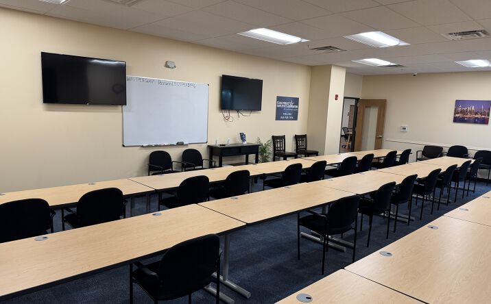 Pictures of Office property located at 10815 Ranch Road 2222, Austin, TX 78730 for sales - image #1