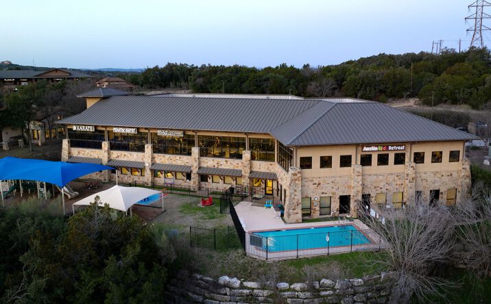 Pictures of Retail property located at 4308 N Quinlan Park Rd, Austin, TX 78732 for sales - image #1