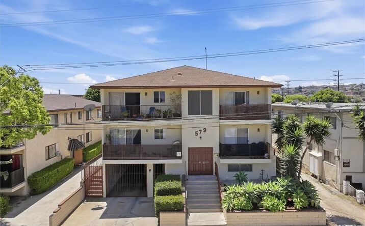 Pictures of Multifamily property located at 579 W 14th, San Pedro, CA 90731 for sales - image #1
